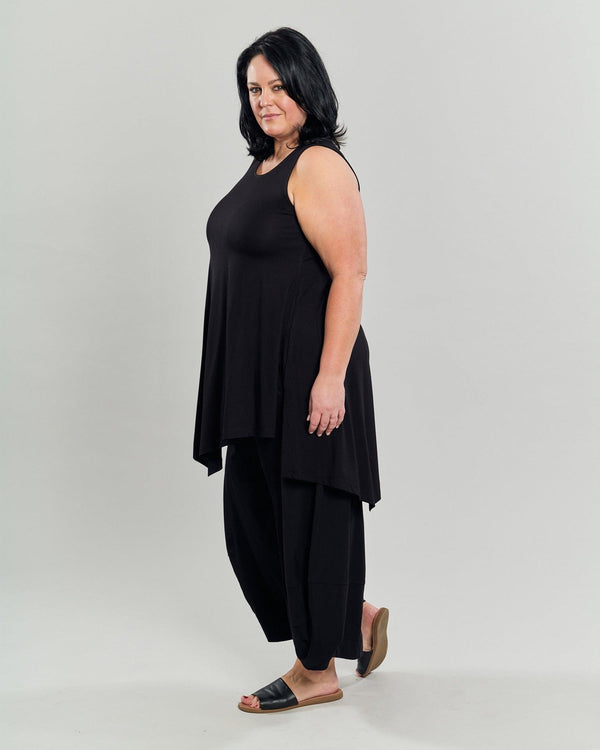 Ani Sleeveless Tunic Top, Black