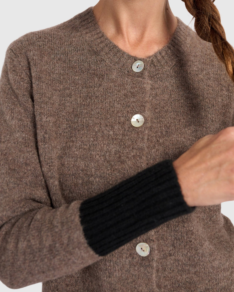 Blackbird Cardigan, Hazelnut/Black