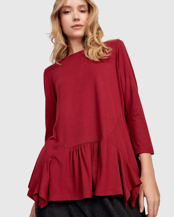 Addison 3/4 Sleeve Flouncy Tee, Maroon